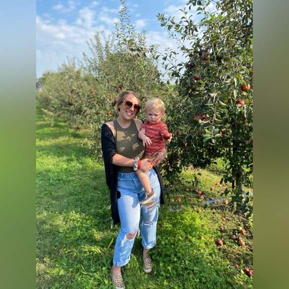 Meet your Posher, Rachel - Picture 5 of 6